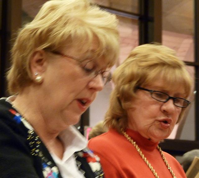 24, Singers.JPG - Singers